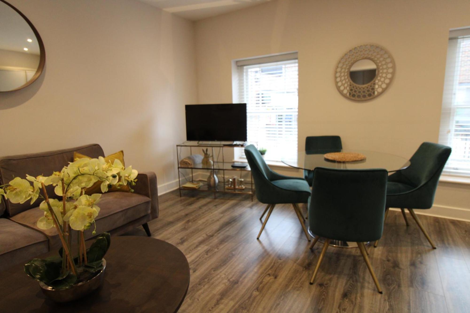 The Warren @ Short Stays Basingstoke Habitación foto
